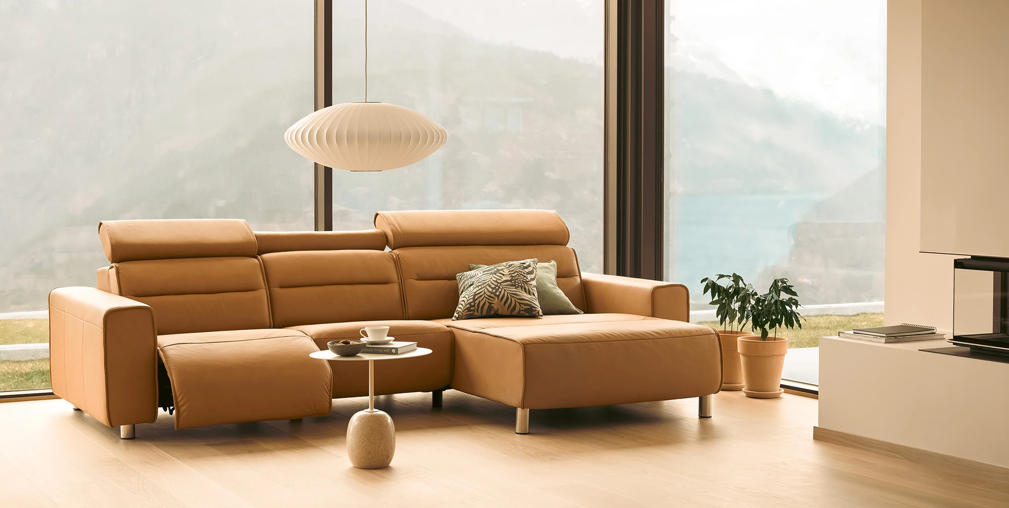Stressless-Stella_Pal_Copper_Matte_Black